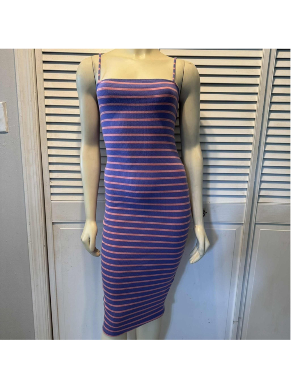 Women's Heart Hips Dress Size S Purple Pink Striped